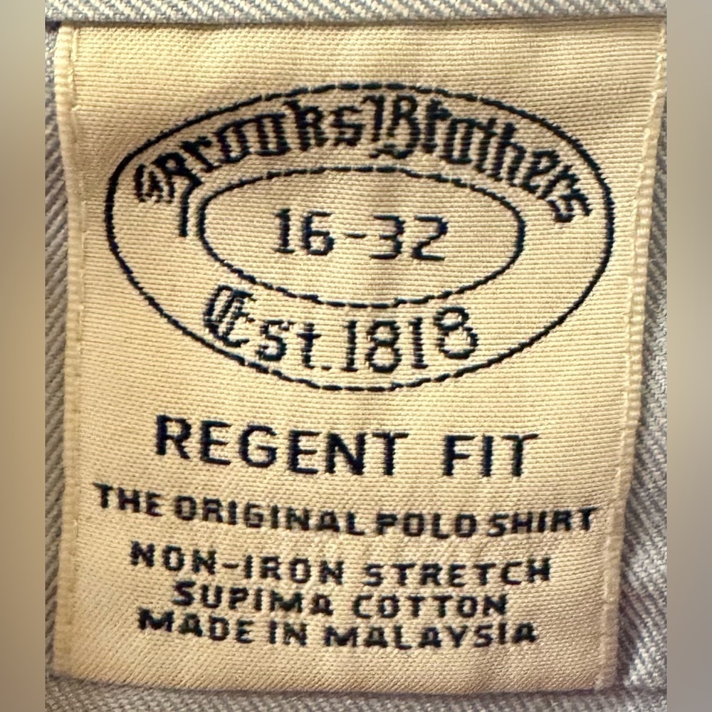 Brooks Brothers Classic Blue Dress Shirt - Picture 3 of 3
